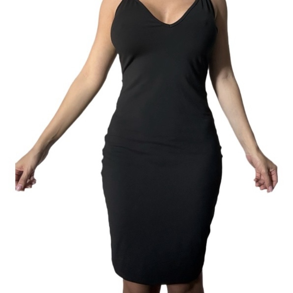 Chic Black Sleeveless Dress